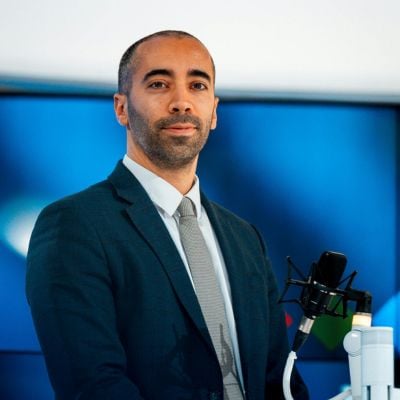 Inside the AI Gateway: Secure, Smart, and Scalable AI Traffic Management